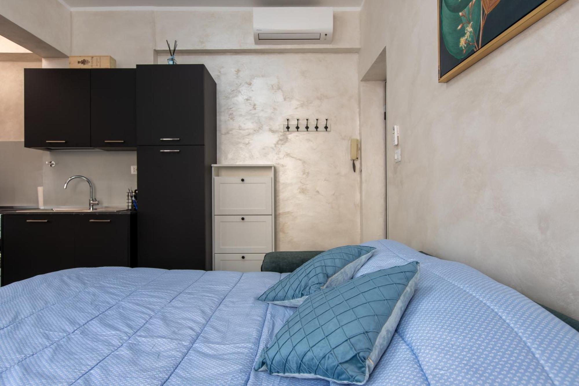 La Dolce Vite Apartment Alba  Exterior photo